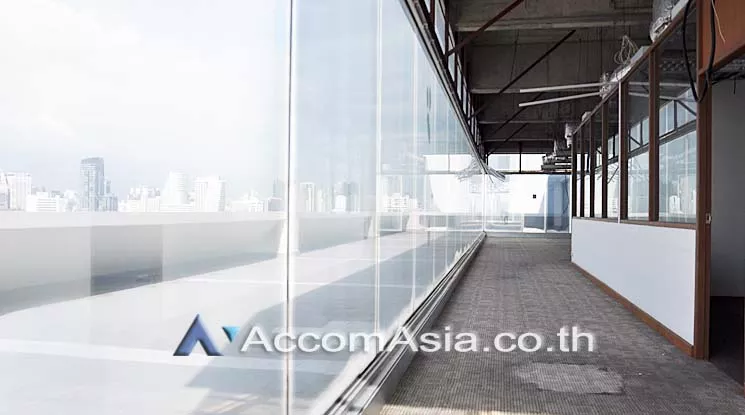 unit Office space For Rent in Ploenchit, Bangkok  near MRT Lumphini (AA15862)